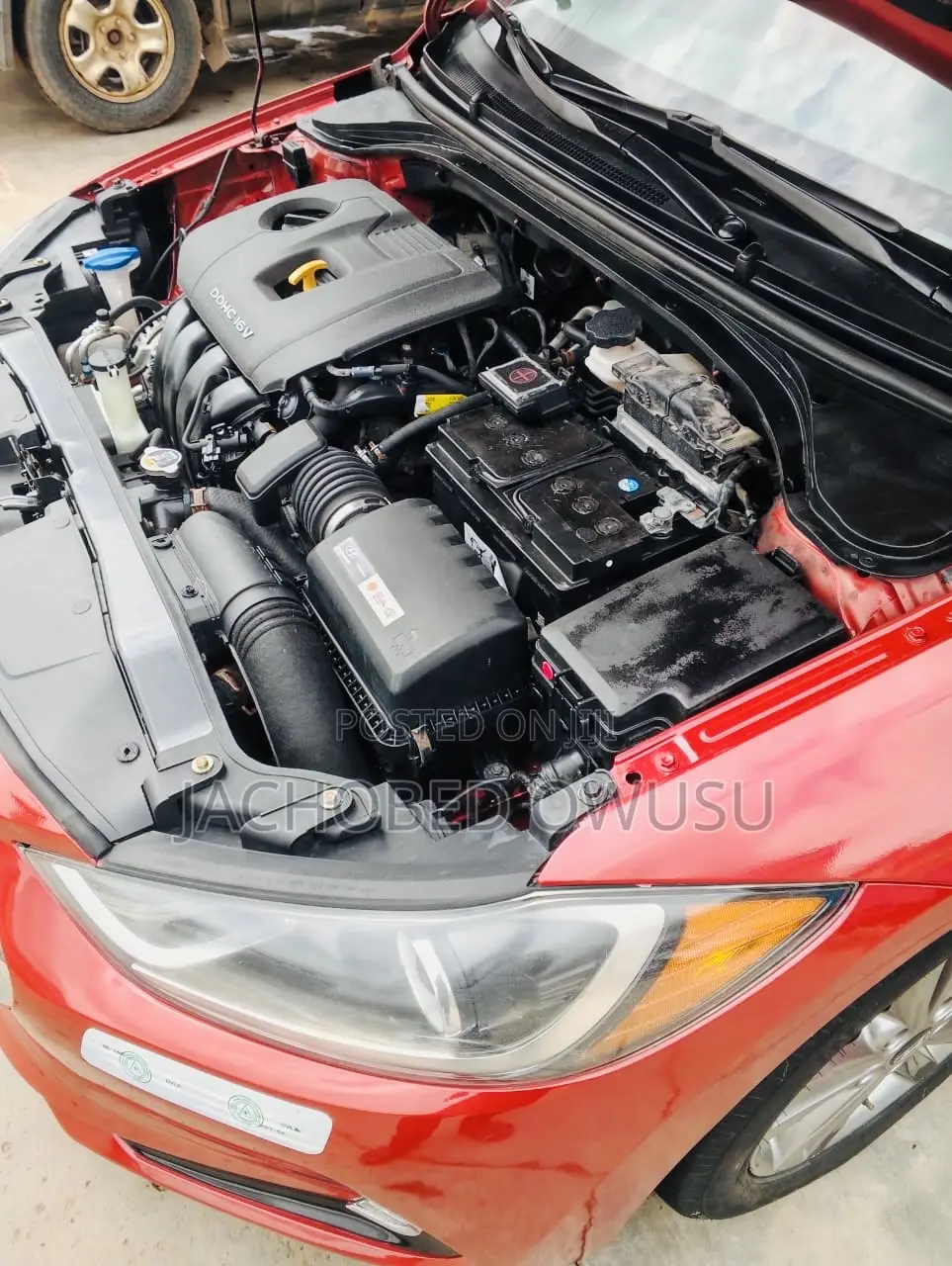 Hyundai Elantra 2018 Red
