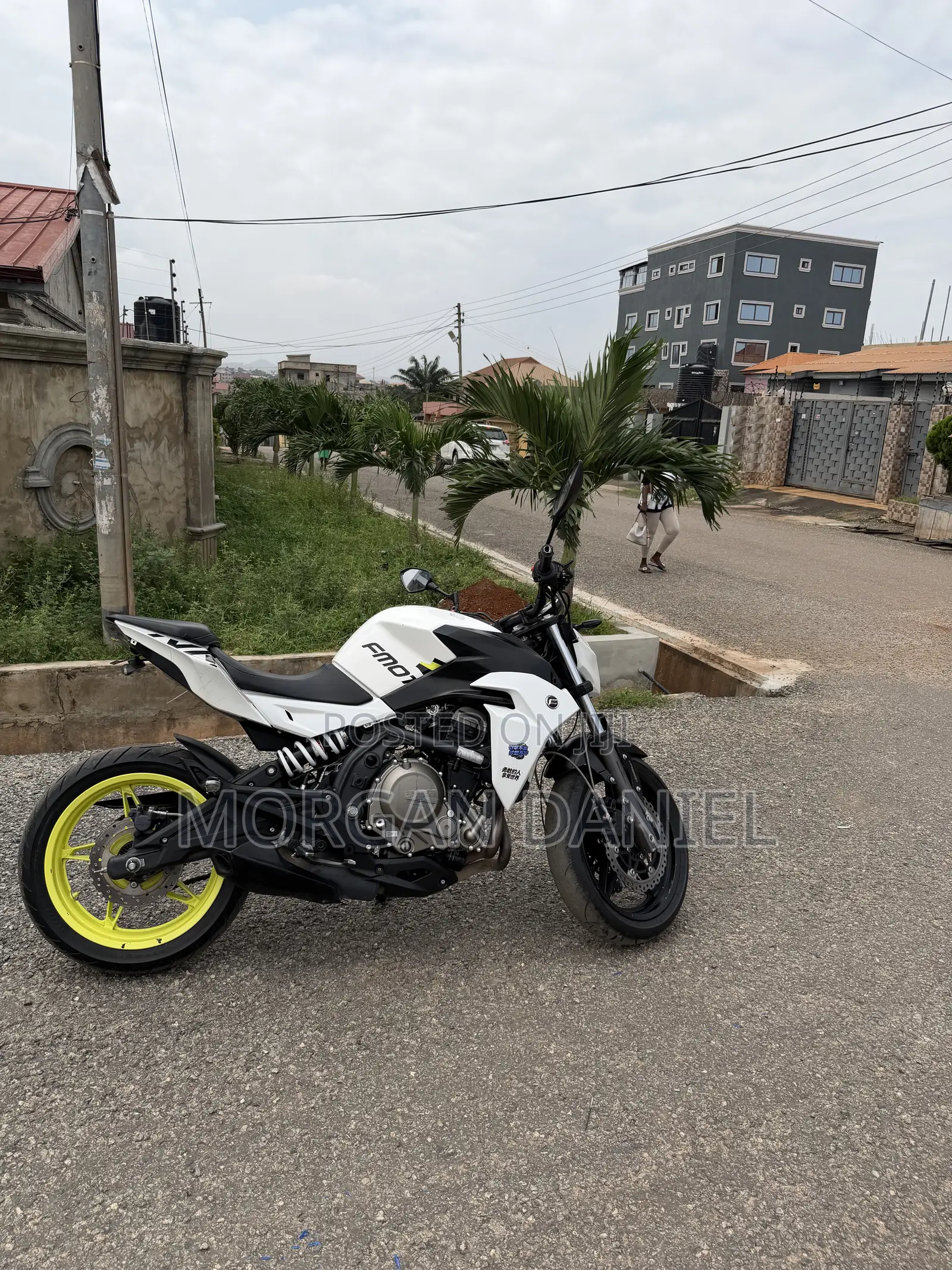 CFMoto 650NK 2019 White