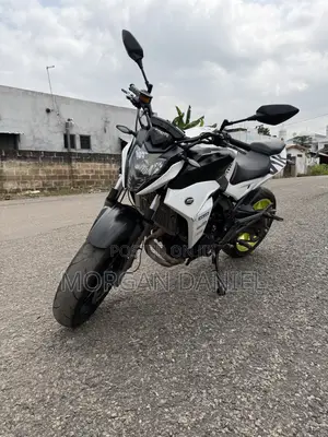 CFMoto 650NK 2019 White