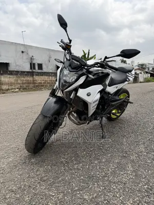 CFMoto 650NK 2019 White