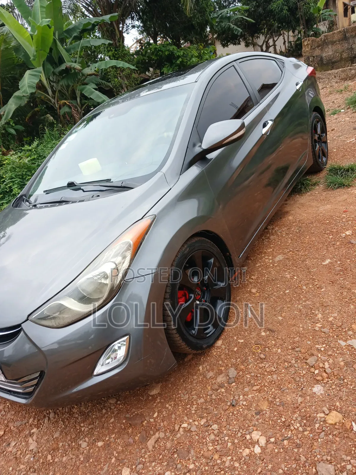 Hyundai Elantra 2013 Gray