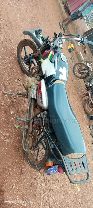 Royal Motorcycle 2020