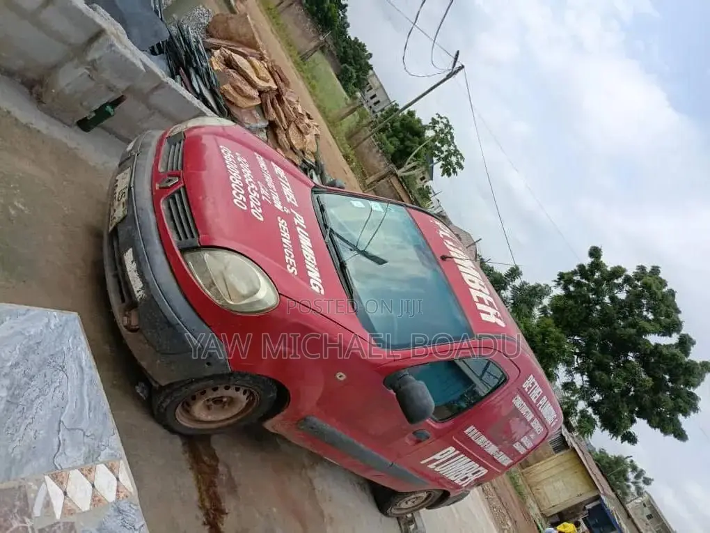 Renault 6 2007 Red