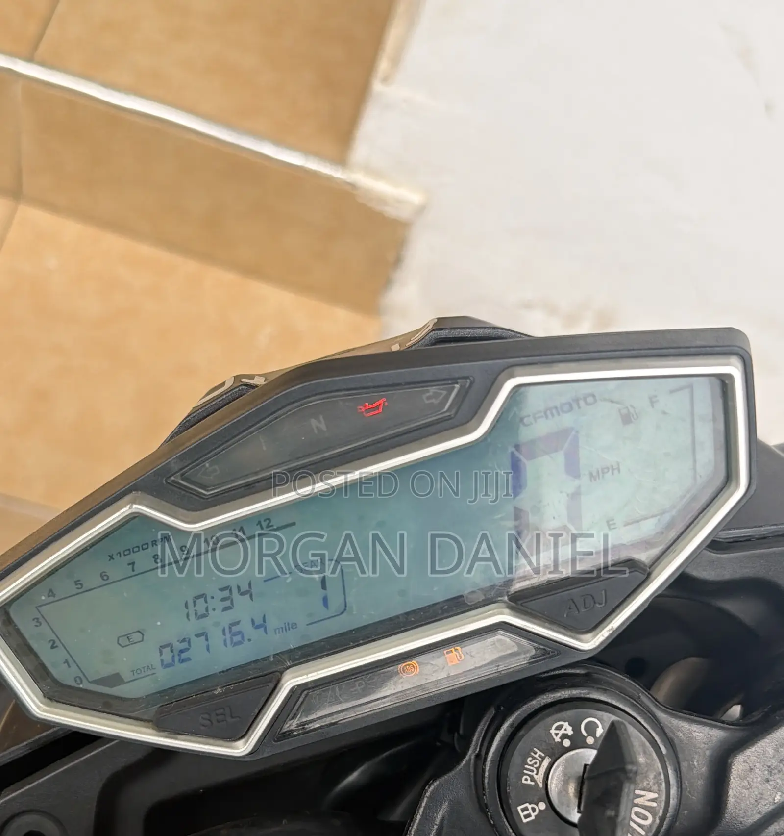 CFMoto 650NK 2019 White