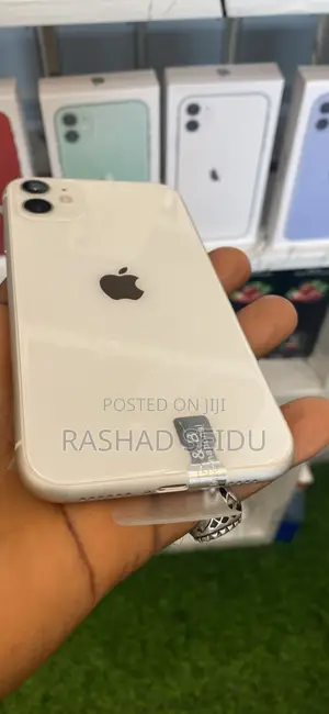 New Apple iPhone 11 64 GB White