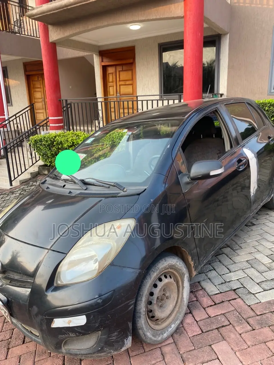 Toyota Vitz 2010 Black