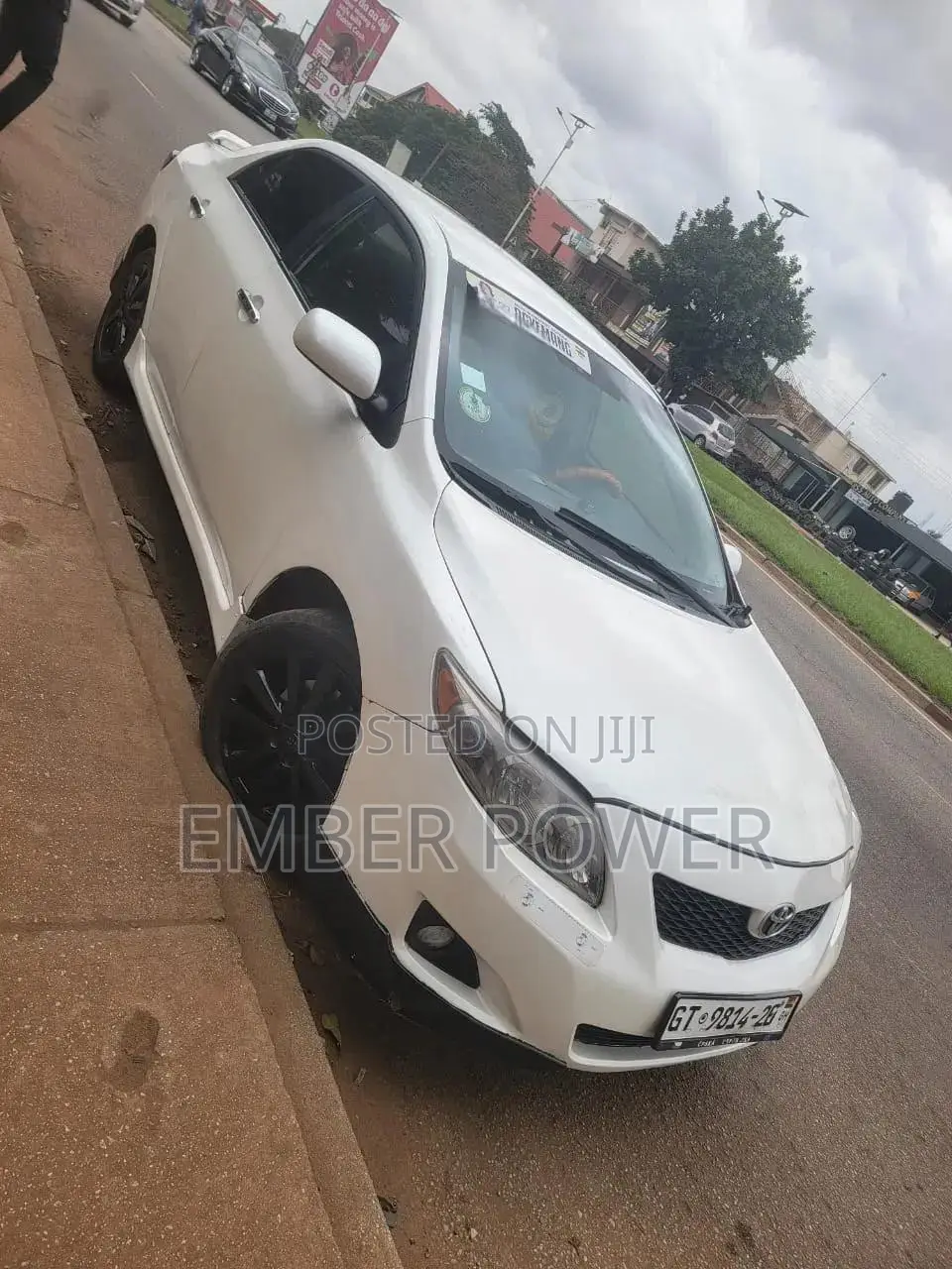 Toyota Corolla 2009 White