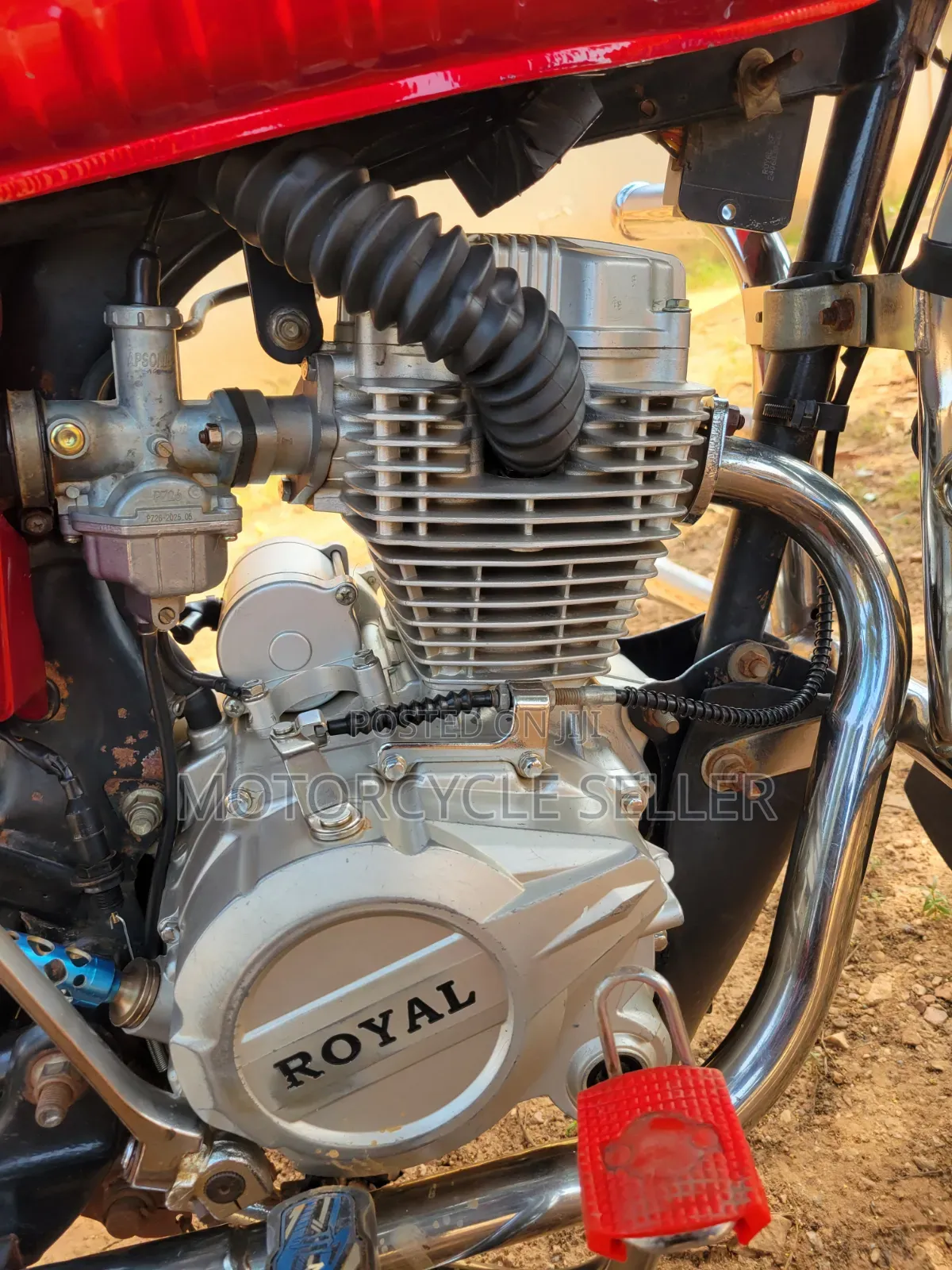 Royal RY125 2025 Red