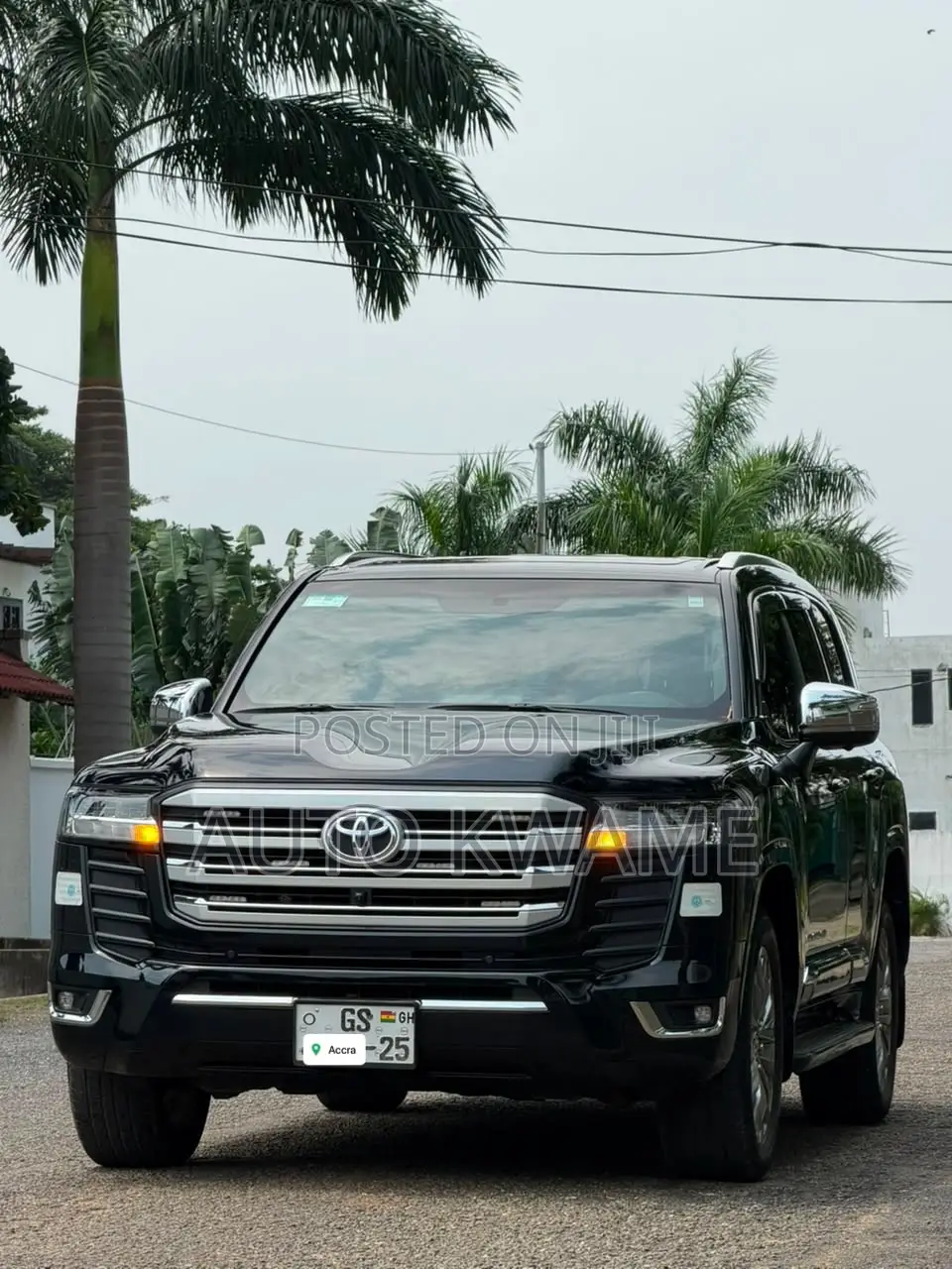 Toyota Land Cruiser LC300 2025 Black