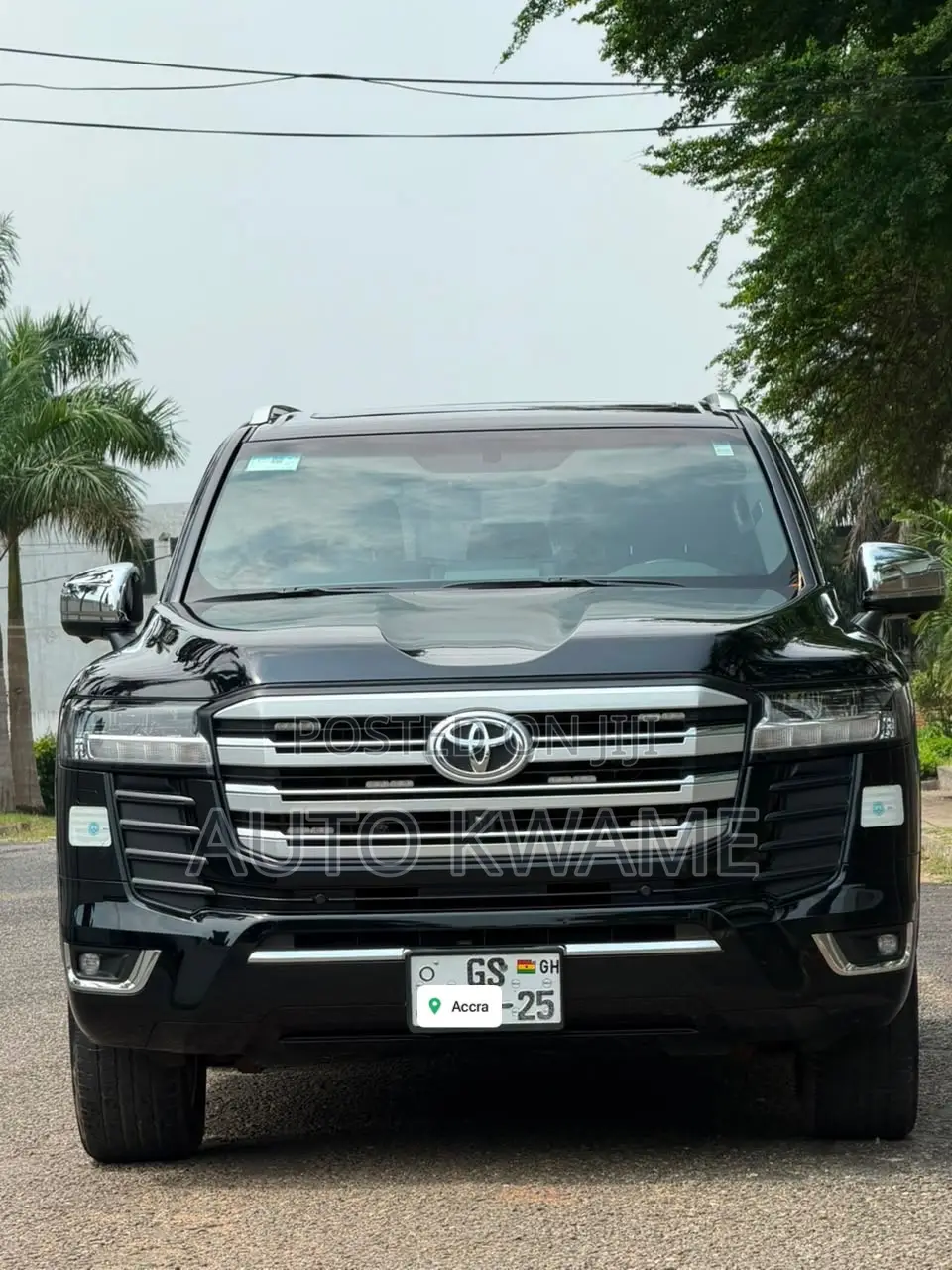 Toyota Land Cruiser LC300 2025 Black