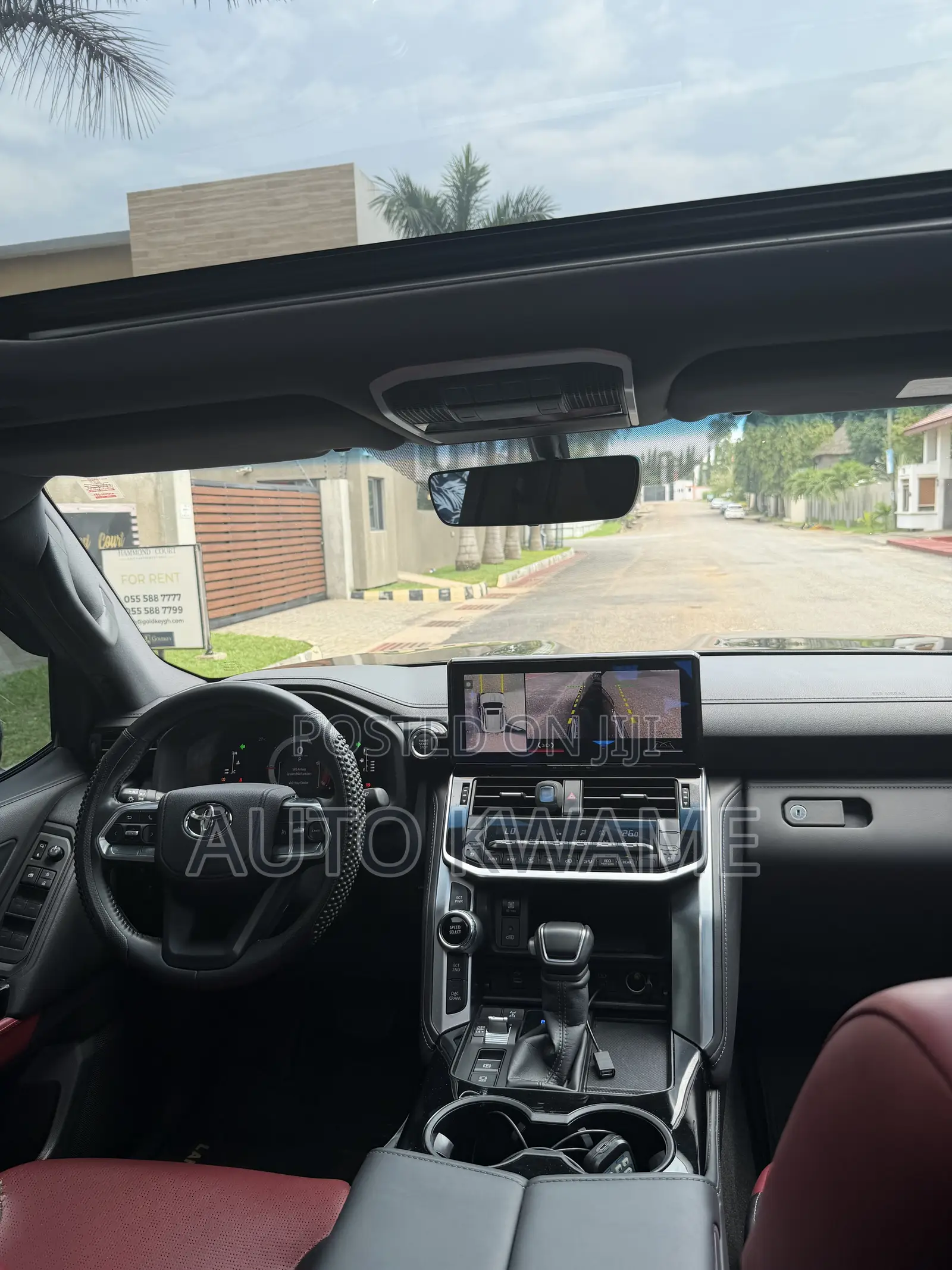 Toyota Land Cruiser LC300 2025 Black