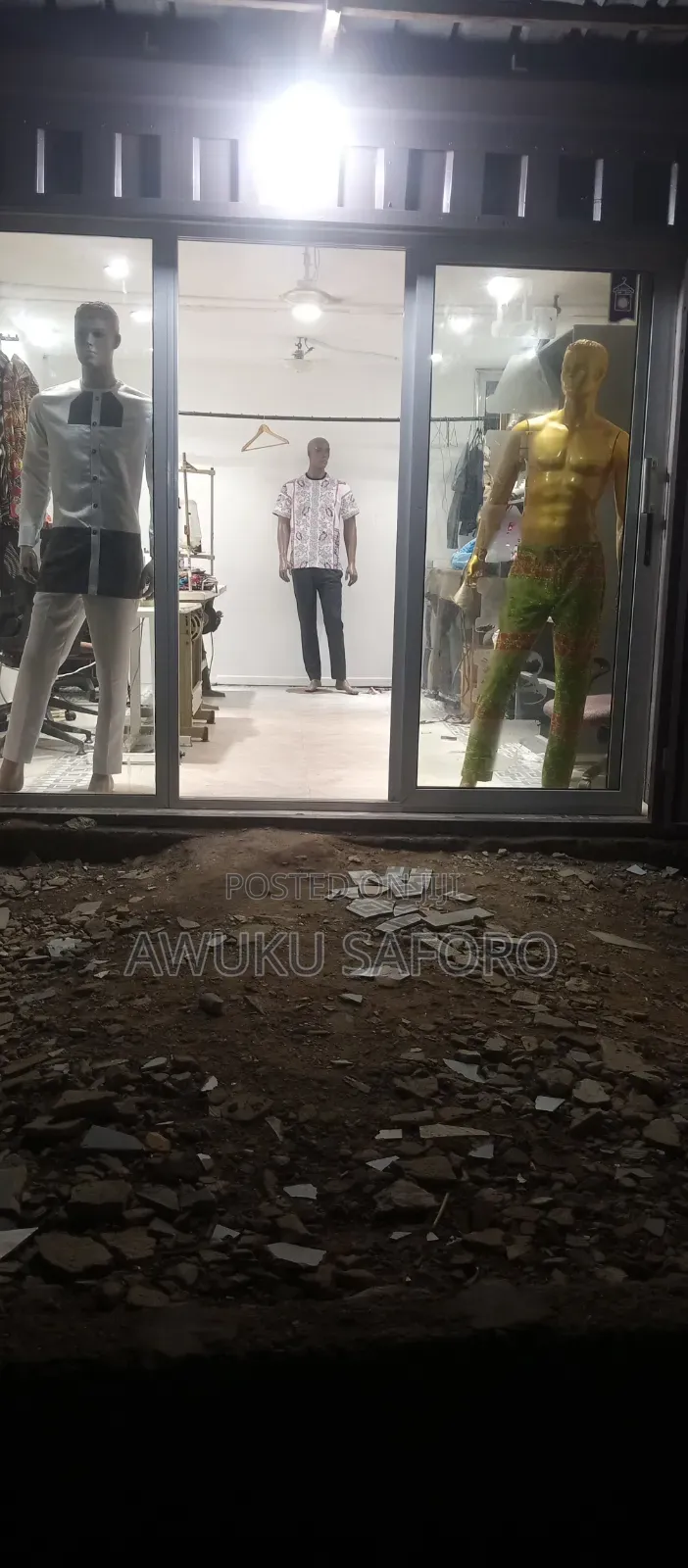 Fully Furnished Tayloring Shop for Rent at East Legon