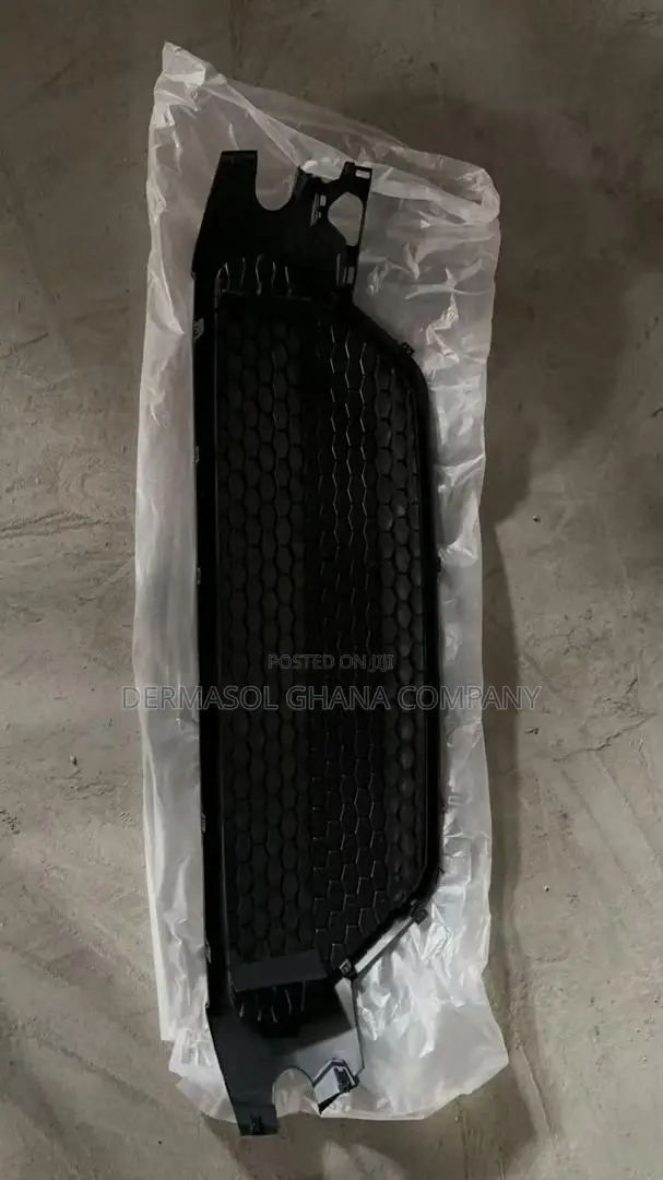 Front Bumper Kit 20,22,23,24-2025 Toyota Corolla Sedan SE XSE