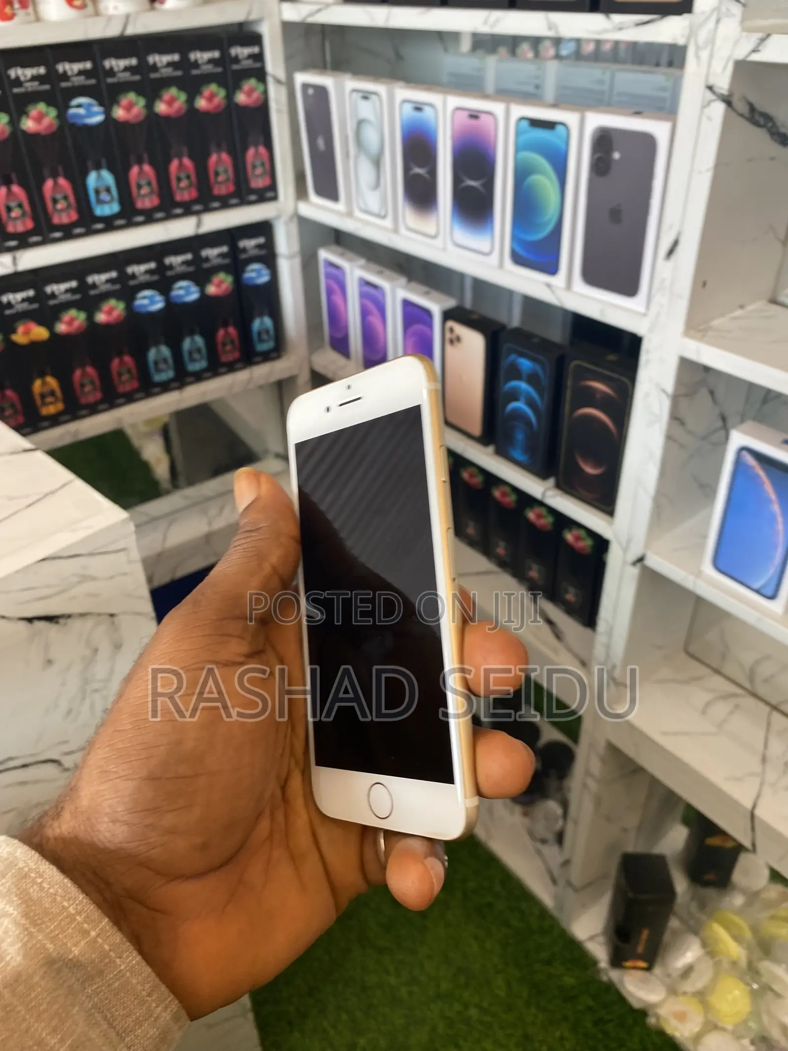 New Apple iPhone 7 32 GB