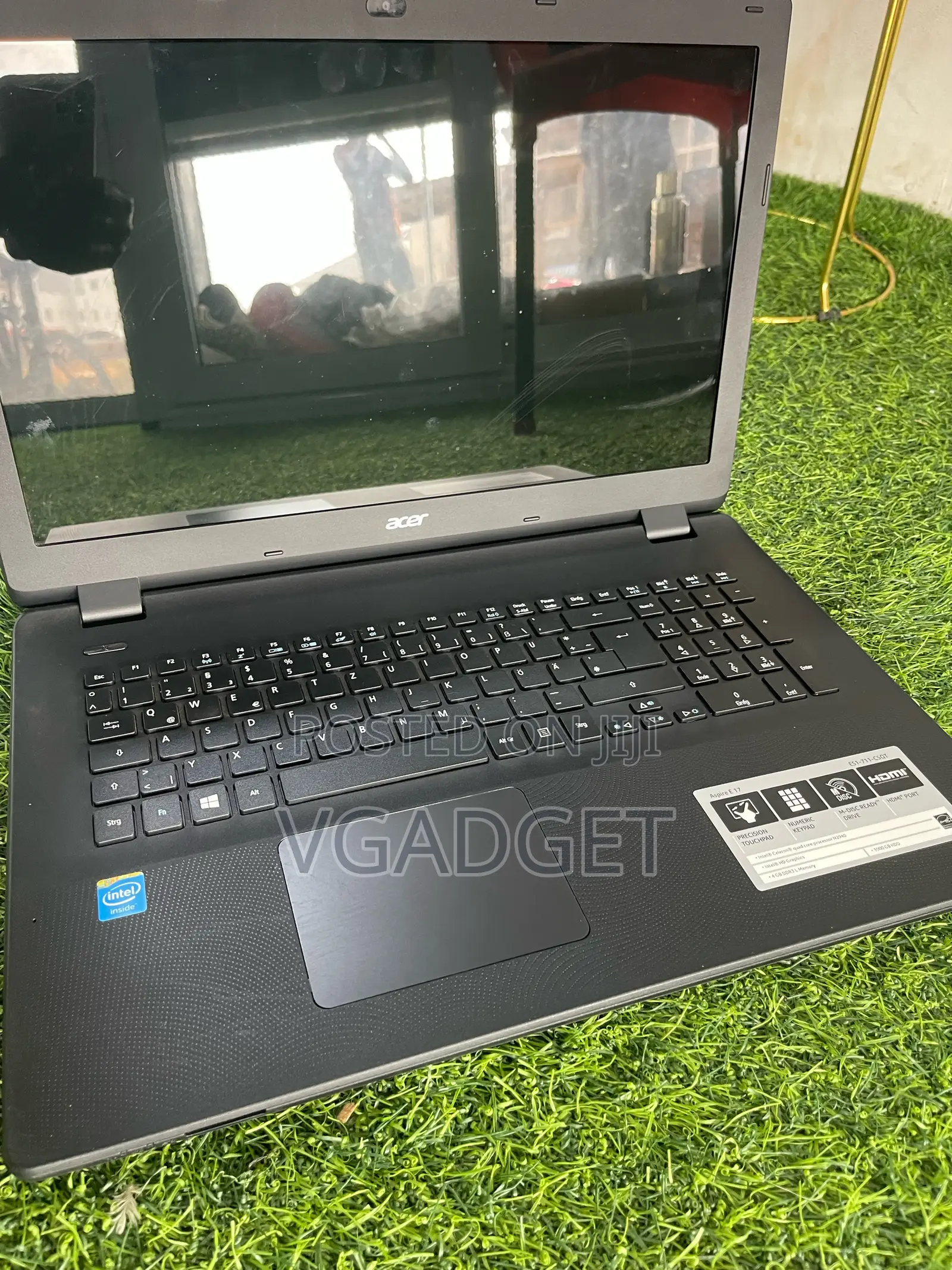 Laptop Acer Aspire 17 8GB Intel HDD 1T