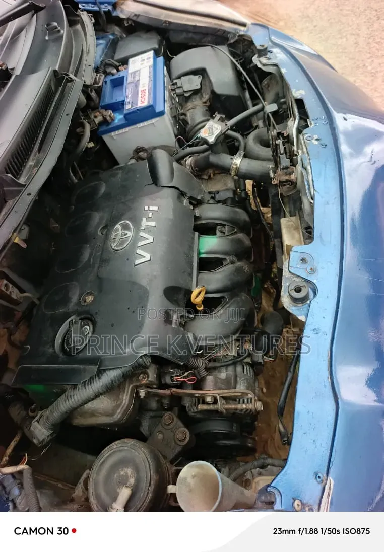 Toyota Yaris Base Hatchback 5dr 2010 Blue
