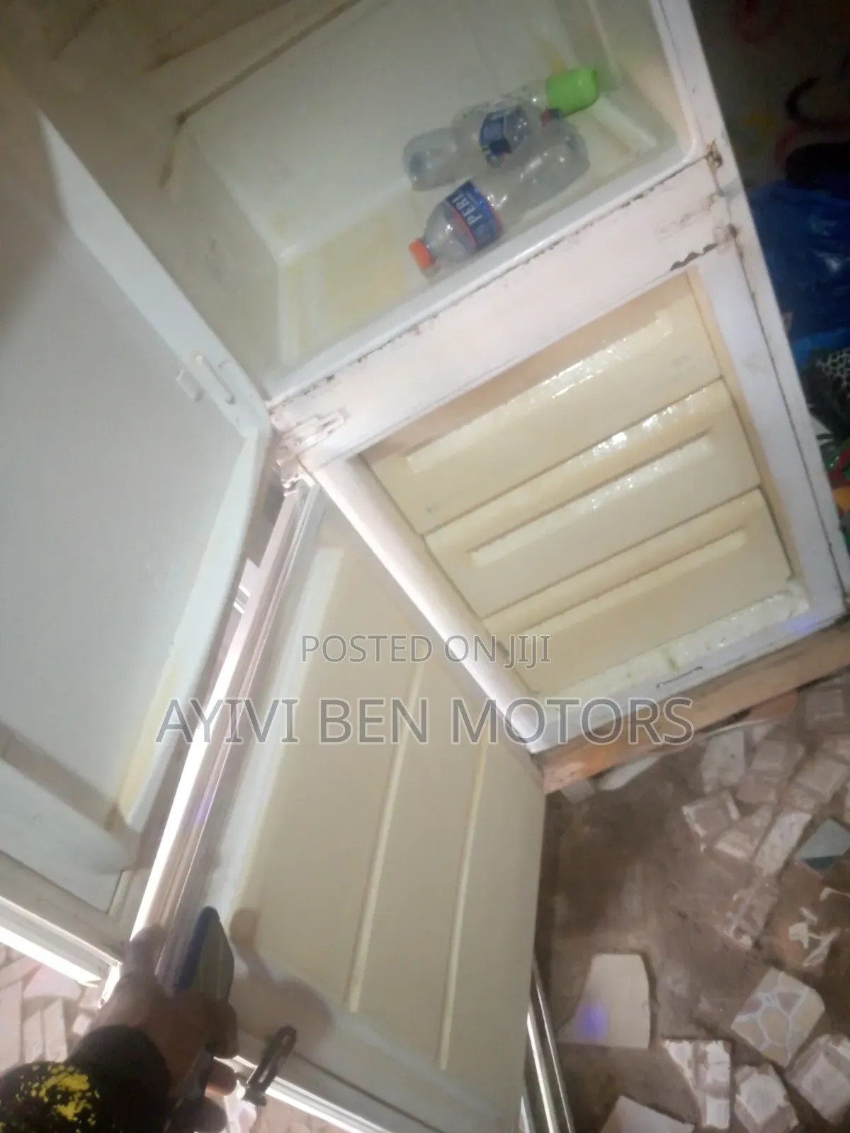 Pearl Fridge