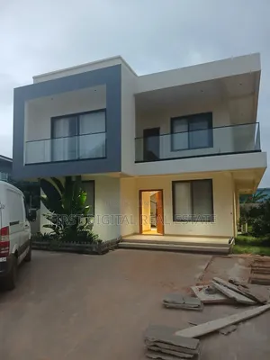 4bdrm Apartment in First Digital Real, Ghana Link Area for sale