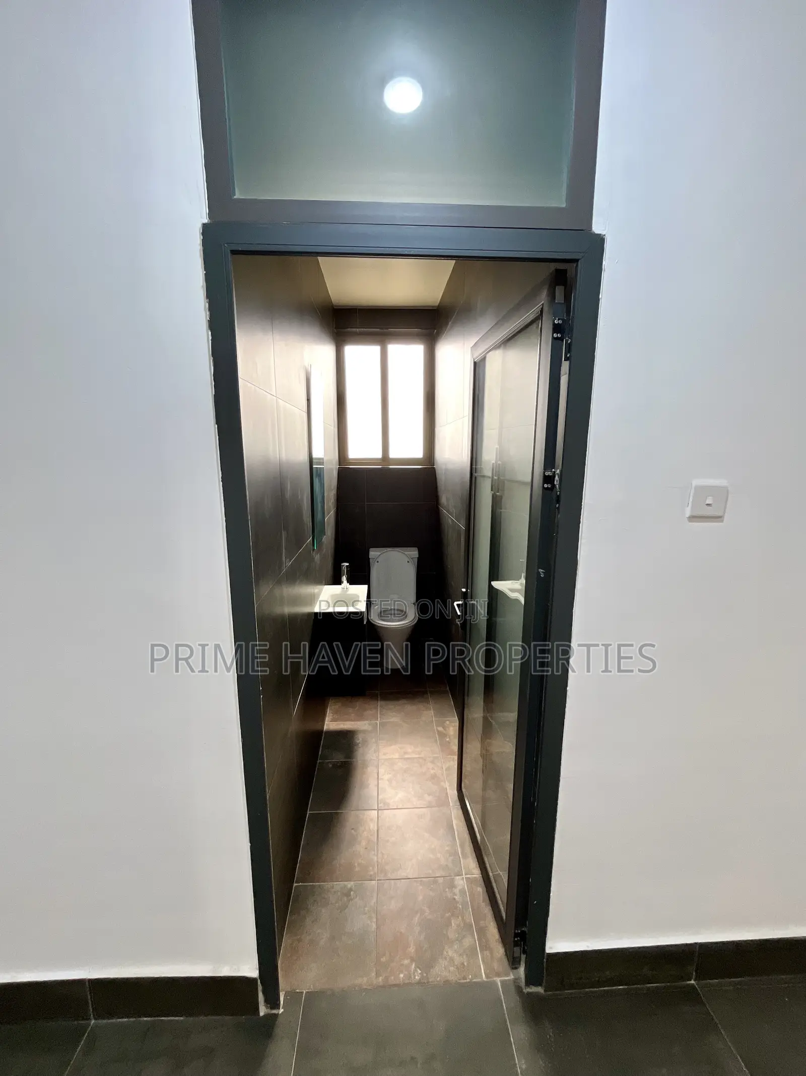 2bdrm Apartment in Haatso for rent