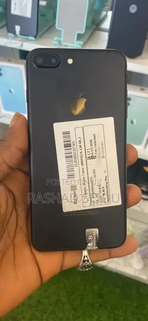New Apple iPhone 7 Plus 128 GB Black