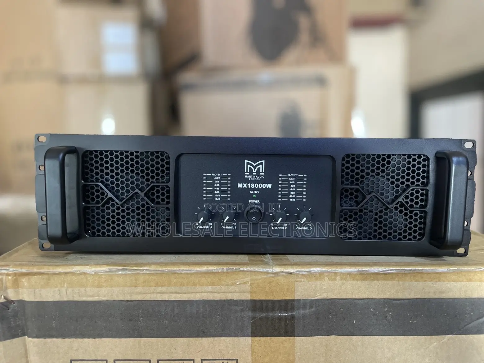 Martin Audio Amplifier 4way Mx18000