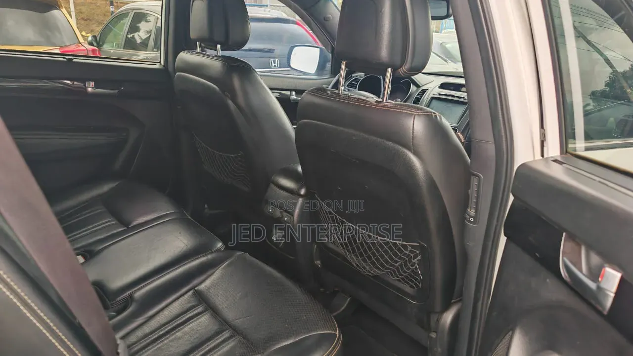 Kia Sorento 2014 White