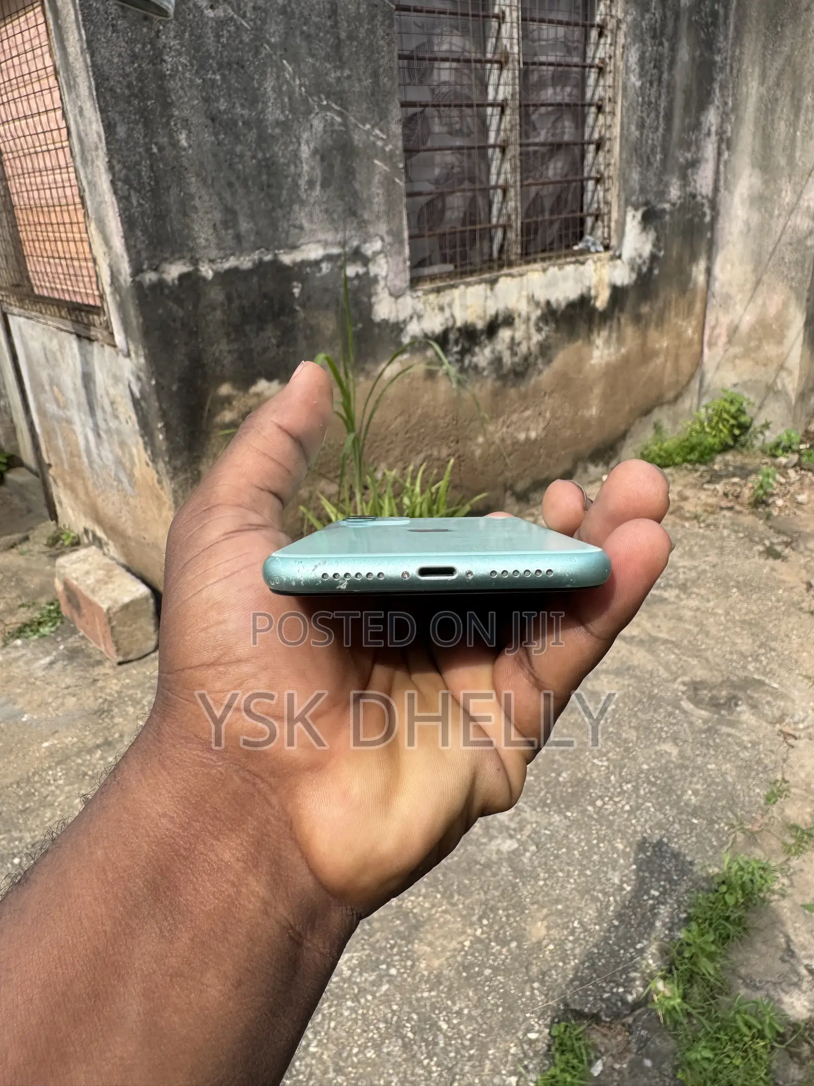 Apple iPhone 11 64 GB Green