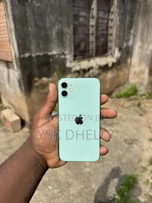 Apple iPhone 11 64 GB Green