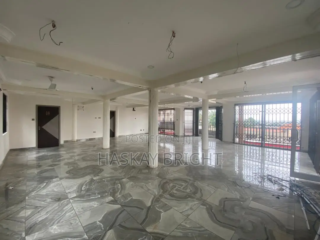 Roadside Commercial Space on 1st Floor for Rent at Tantra Hill