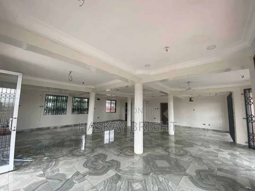 Roadside Commercial Space on 1st Floor for Rent at Tantra Hill