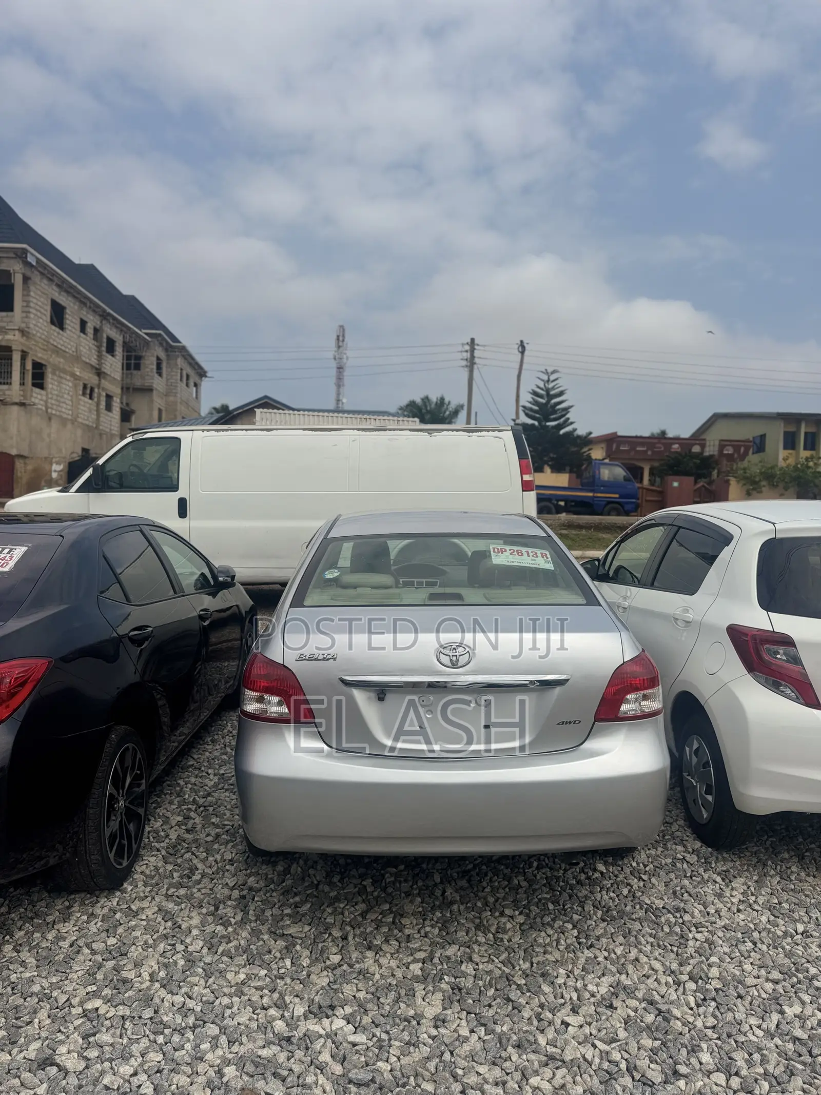 Toyota Belta 2010 Silver