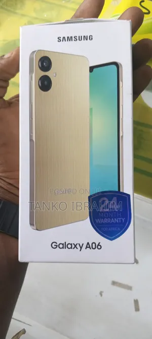 New Samsung Galaxy A06 64 GB Gold