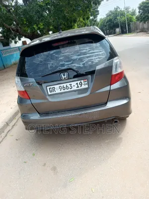 Honda Fit 2012 Gray