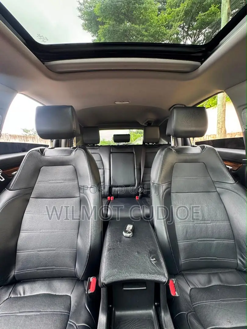 Honda CR-V Touring AWD 2018 Black