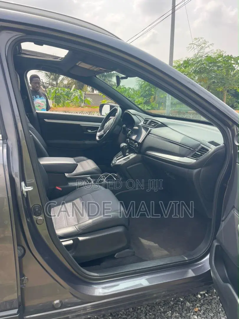 Honda CR-V 2021 Gray