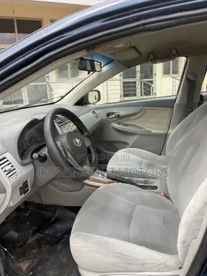 Toyota Corolla 2011 Blue