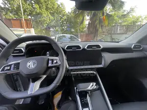 New MG ZS 2025 White