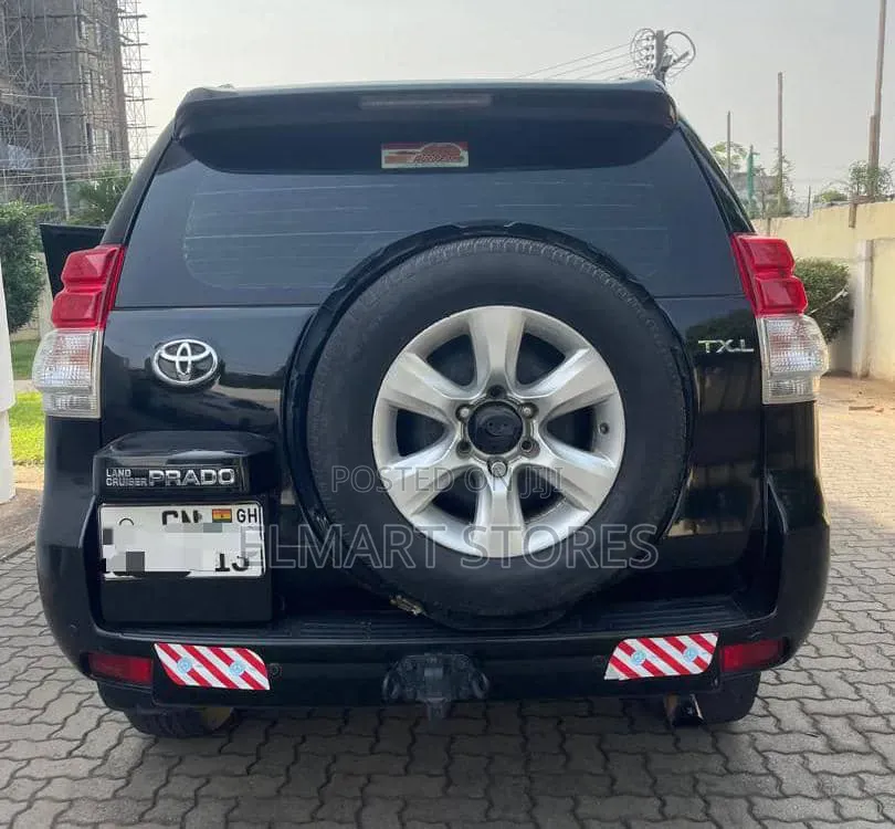 Toyota Land Cruiser Prado 2013 Black