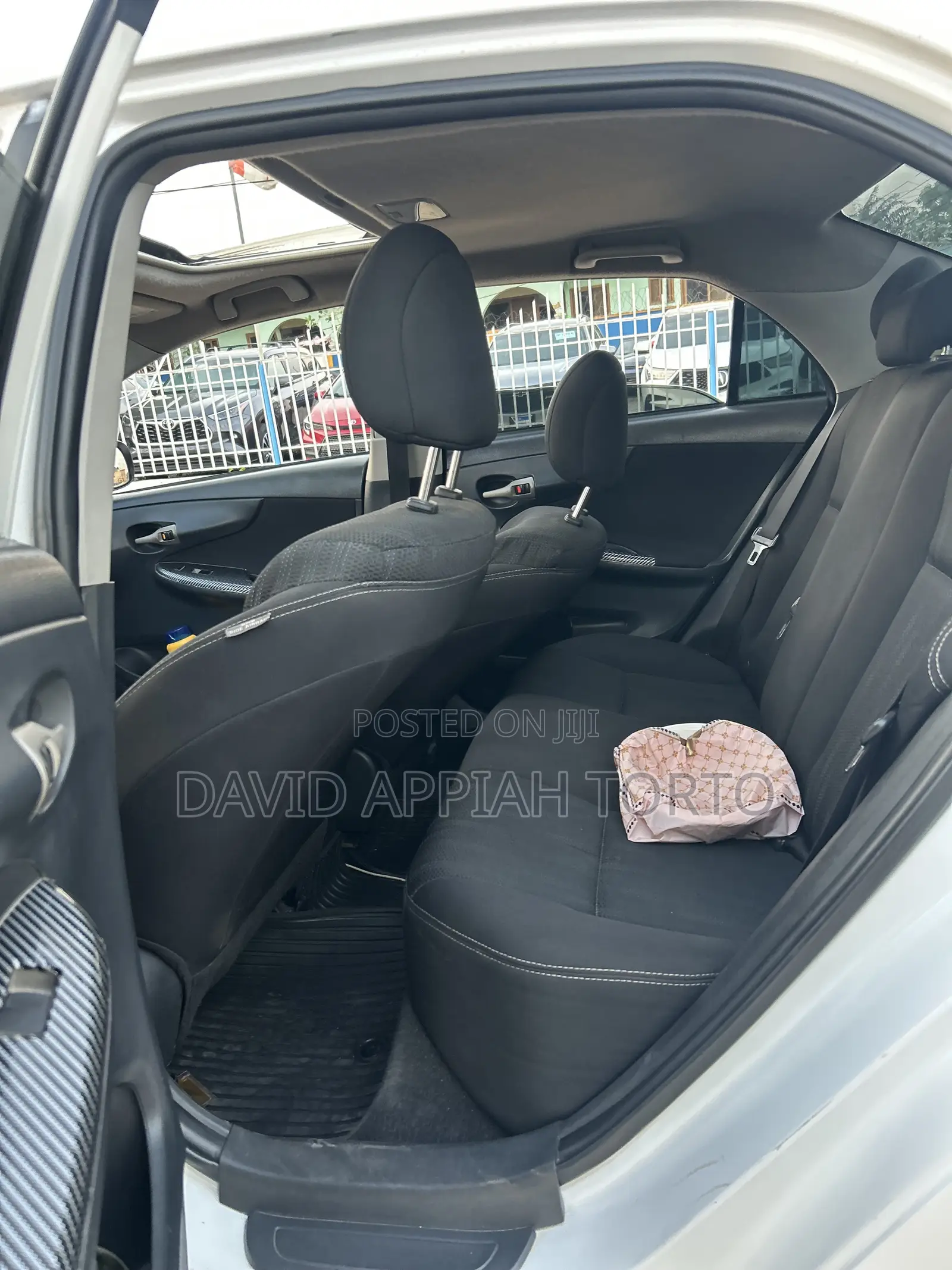 Toyota Corolla S 4dr Sedan (1.8L 4cyl 4A) 2013 White