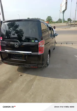 Honda Stepwgn 2012 Brown