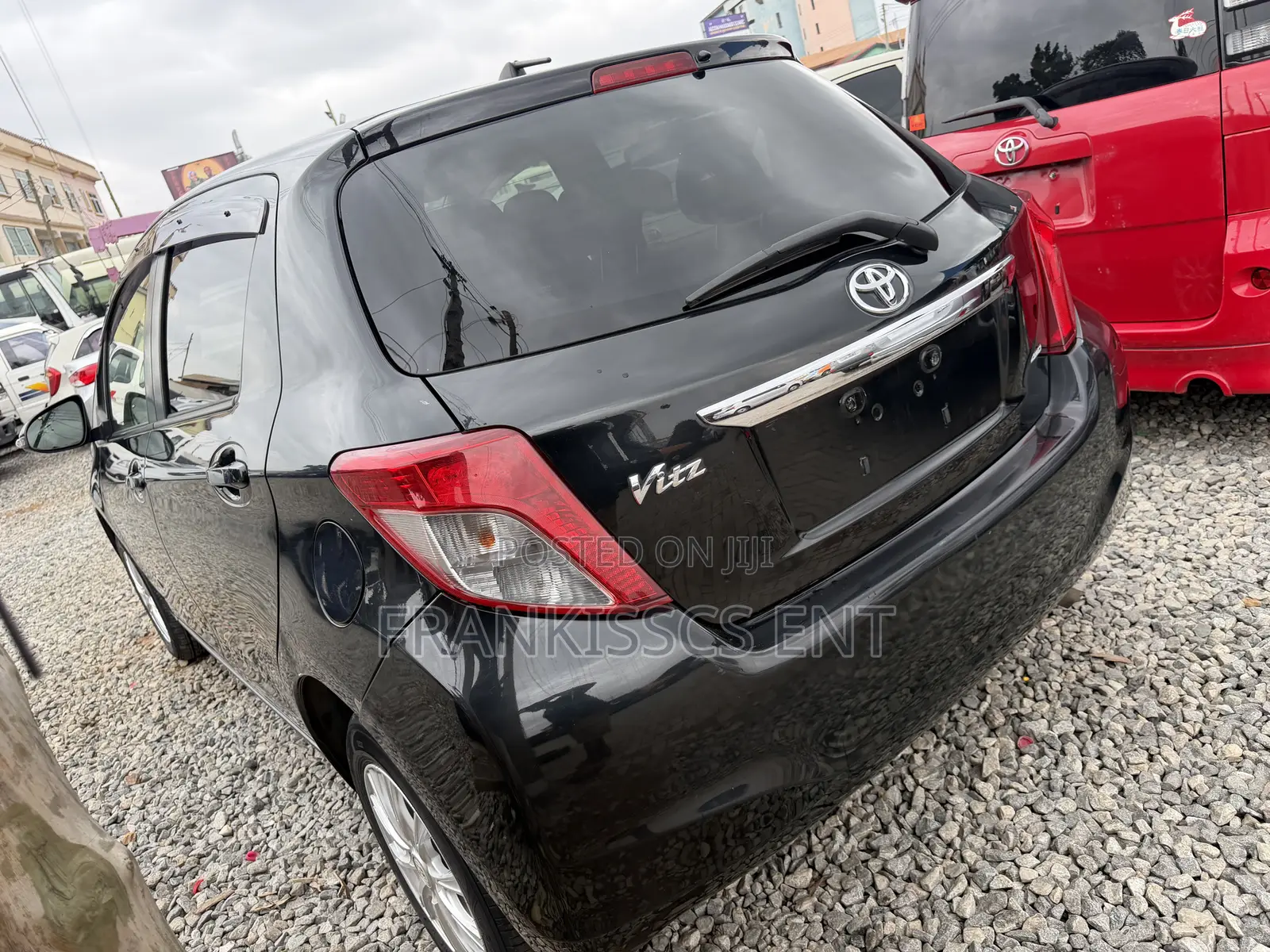 Toyota Vitz 1.3 FWD 5dr 2014 Black