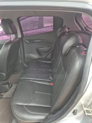 Chevrolet Spark 2017 Silver