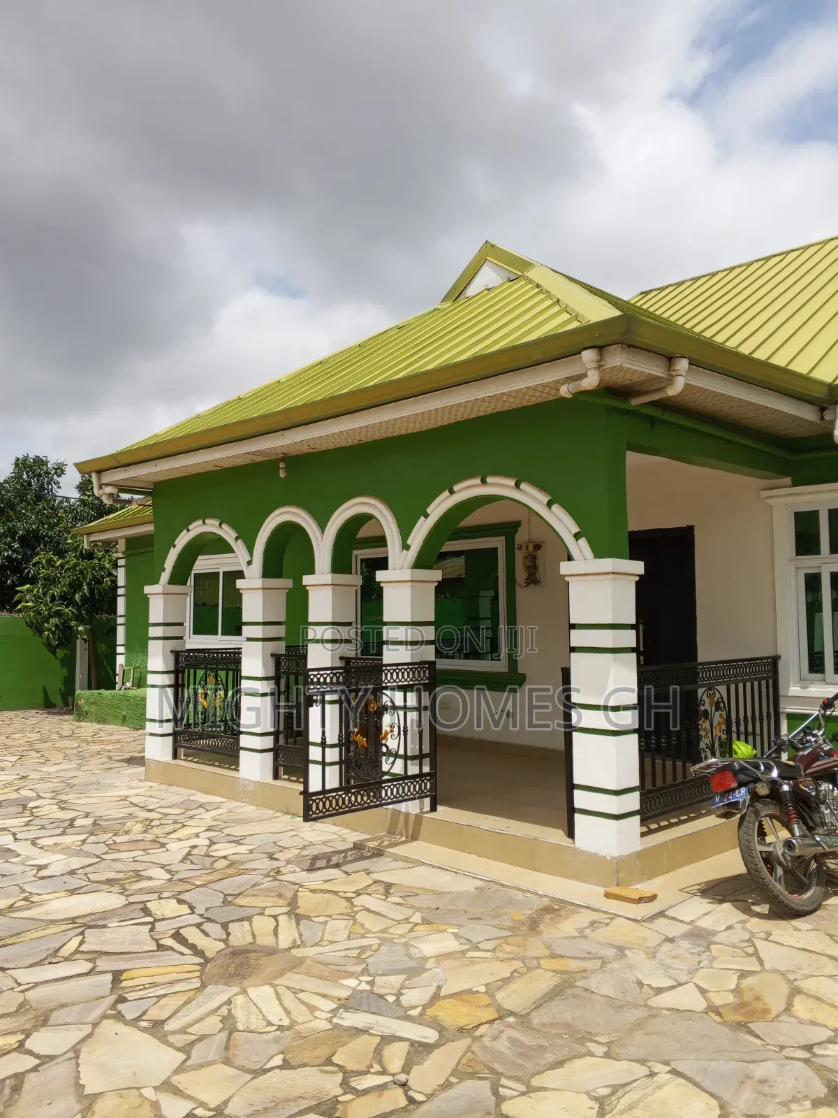 Studio Apartment in Mighty Homes, Kasoa for rent