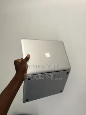 Laptop Apple MacBook Pro 2012 8GB Intel Core i5 HDD+SSD 500GB