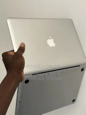 Laptop Apple MacBook Pro 2012 8GB Intel Core i5 HDD+SSD 500GB