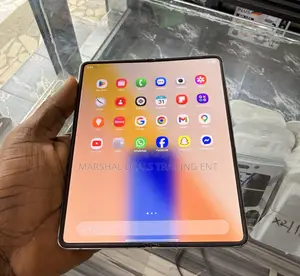 Samsung Galaxy Z Fold 3 256 GB Bronze