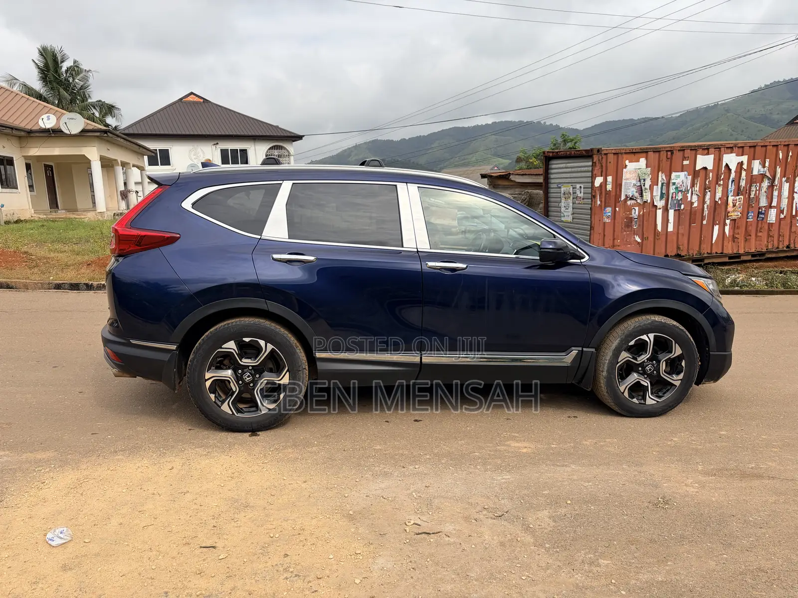 Honda CR-V Touring AWD 2018 Blue