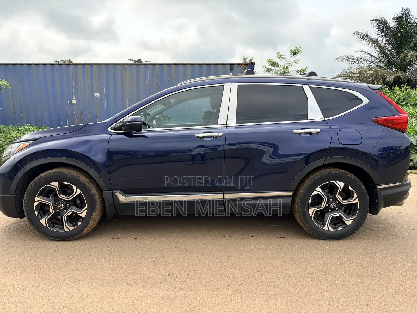 Honda CR-V Touring AWD 2018 Blue