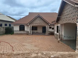 Two Apartments at SYN AIRPORT
