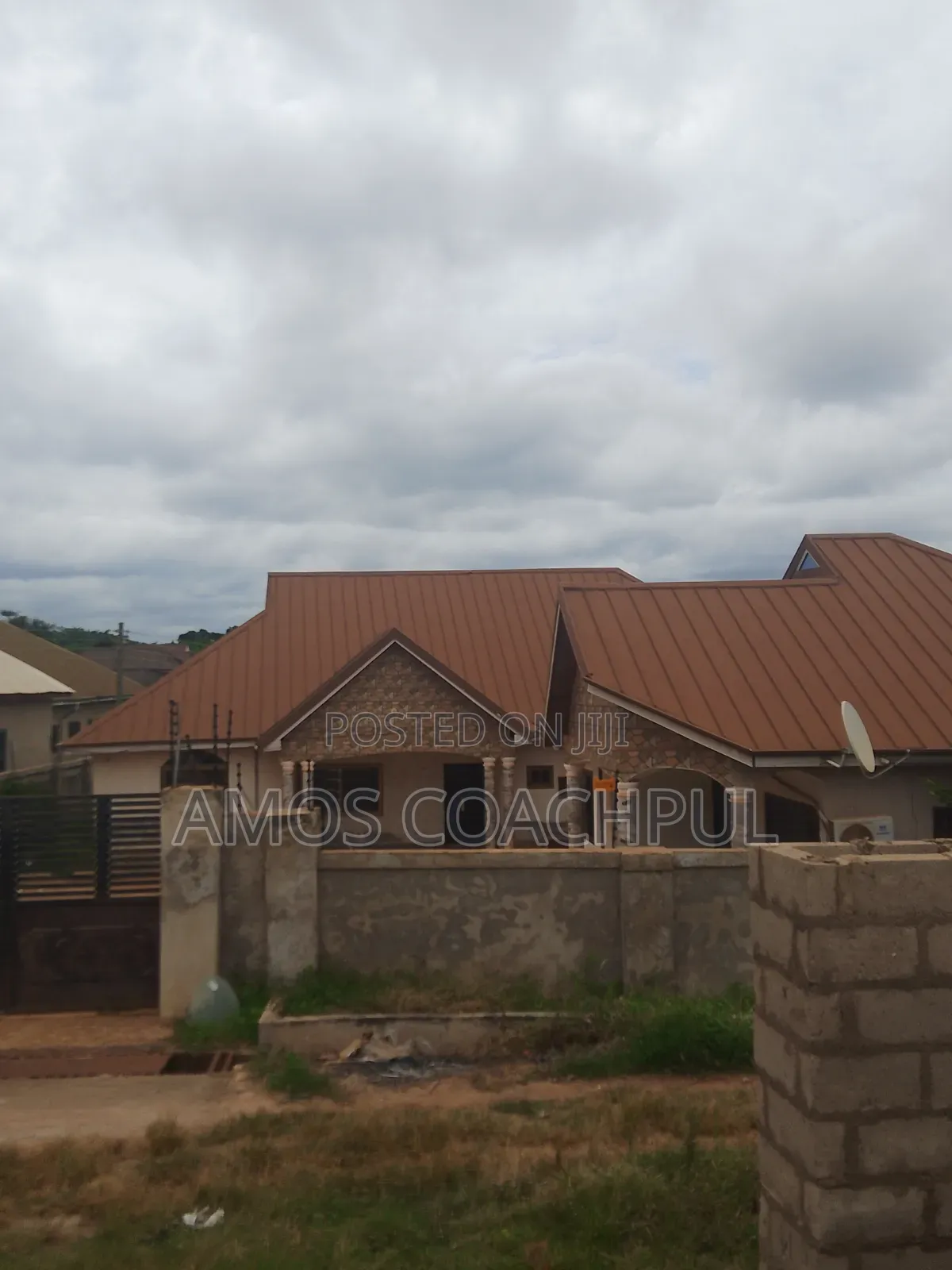 Two Apartments at SYN AIRPORT